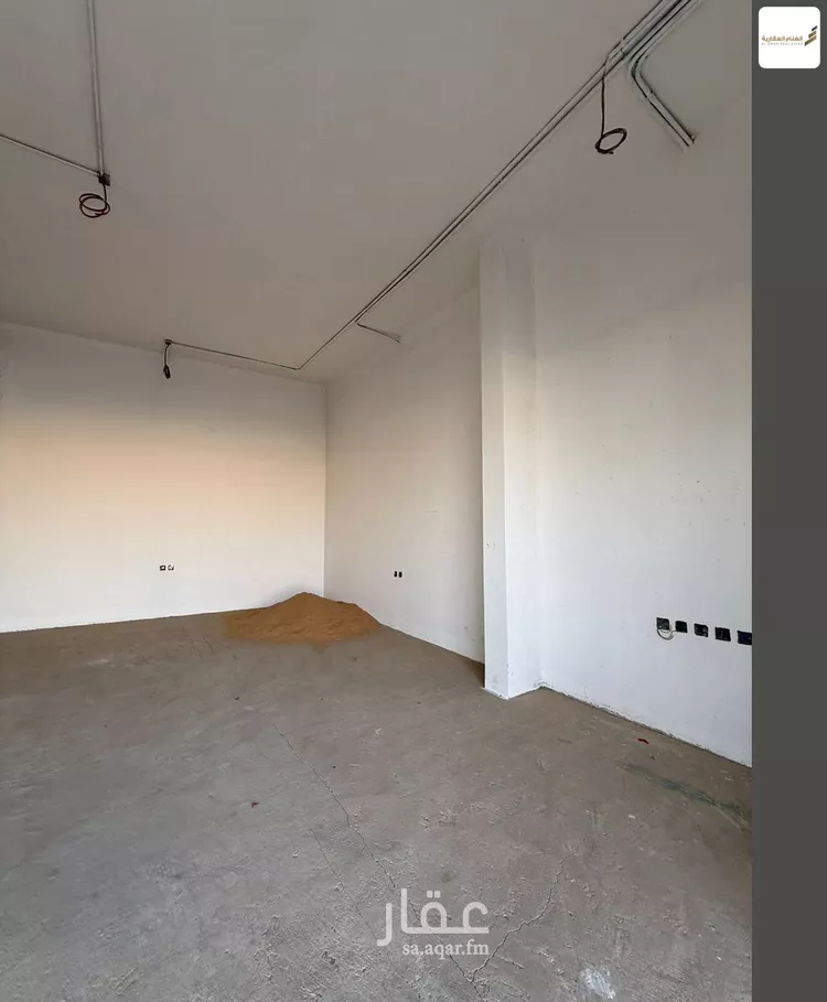 محل للبيع في شارع الملك عبدالله, حي الصفراء, مدينة بريدة, منطقة القصيم صورة 4