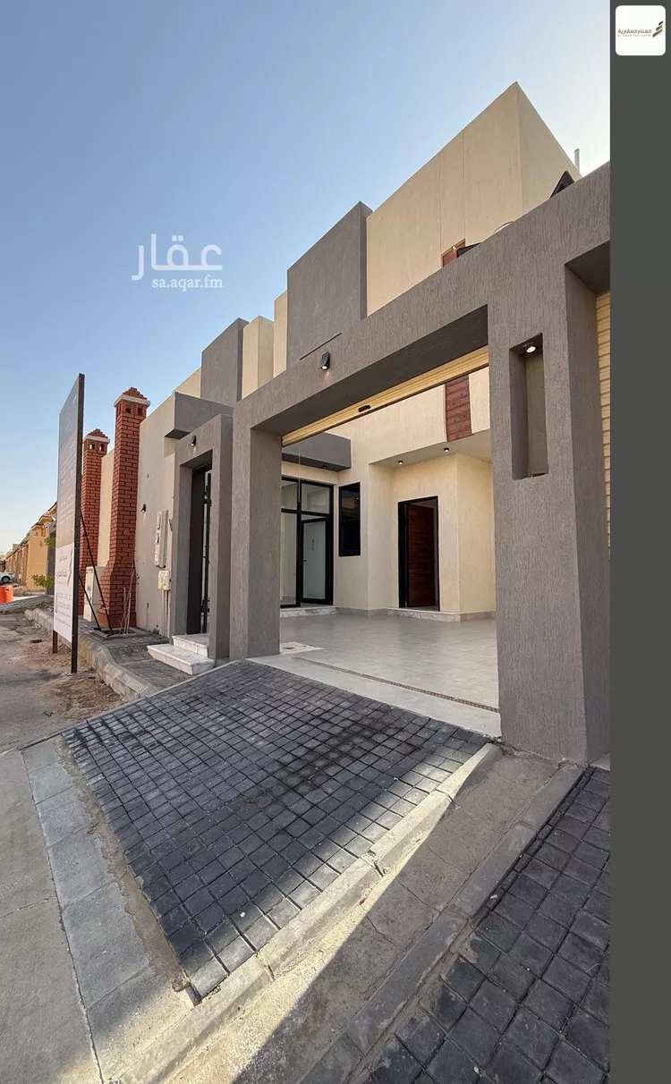 فيلا للبيع في شارع فخر الدين الرازي, حي الربيع, مدينة بريدة, منطقة القصيم صورة 2