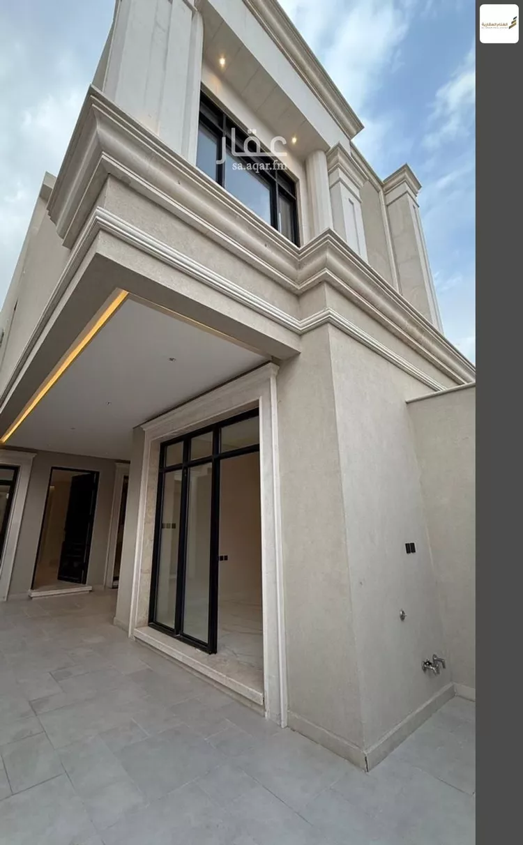 فيلا للبيع في شارع الزرقاء 77, حي الزرقاء, مدينة بريدة, منطقة القصيم صورة 2