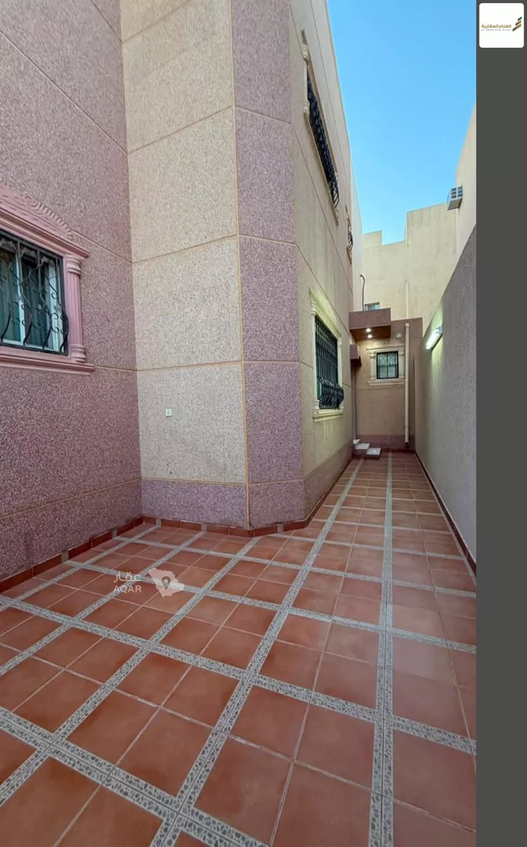 فيلا للبيع في شارع جابر بن عياش, حي القويع, مدينة بريدة, منطقة القصيم 8