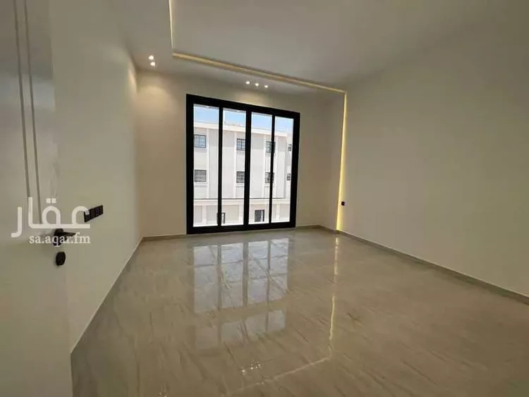فيلا للبيع في شارع حاجب بن بريدة, حي المعيزيلة, مدينة الرياض, منطقة الرياض 18