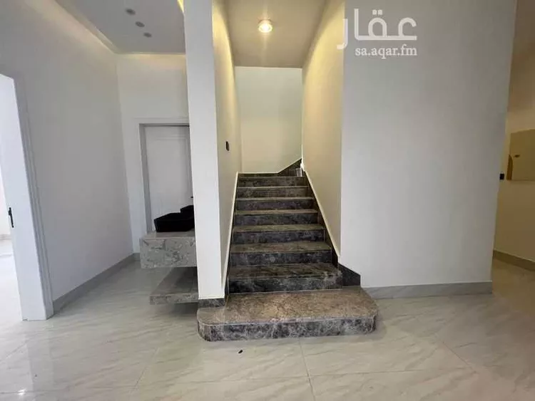 فيلا للبيع في شارع حاجب بن بريدة, حي المعيزيلة, مدينة الرياض, منطقة الرياض 17