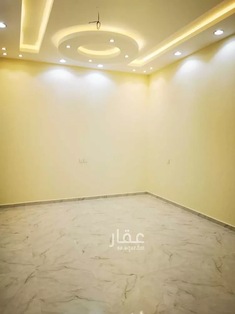 شقة للإيجار في شارع 832654, حي الملك عبدالعزيز, مدينة ظهران الجنوب, منطقة عسير 6