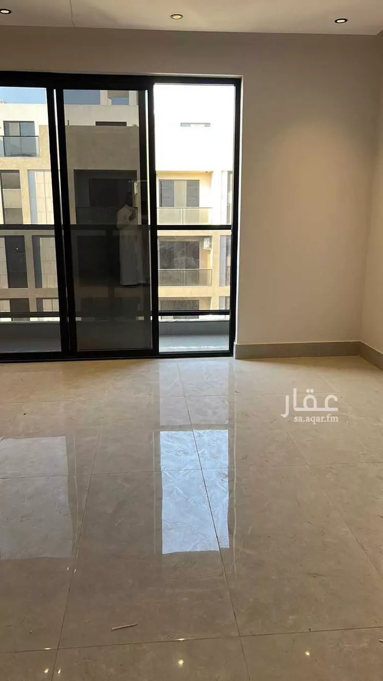 شقة للإيجار في شارع خريص, حي الحمراء, مدينة الخبر, المنطقة الشرقية