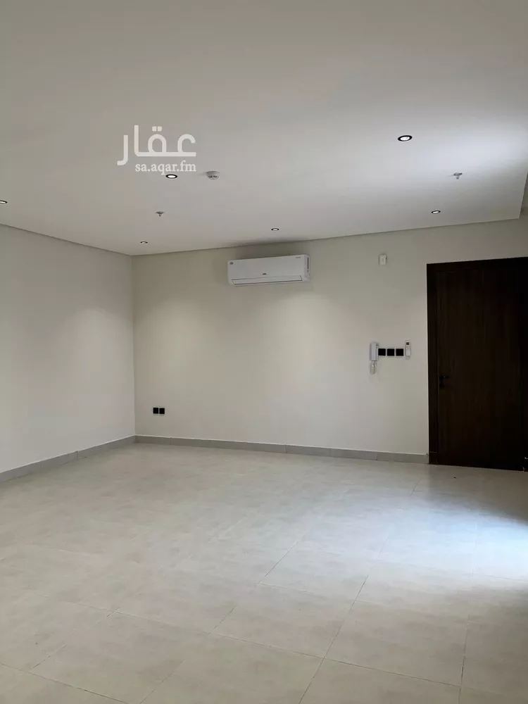 شقة للإيجار في شارع أم القرى, حي الحمراء, مدينة الخبر, المنطقة الشرقية