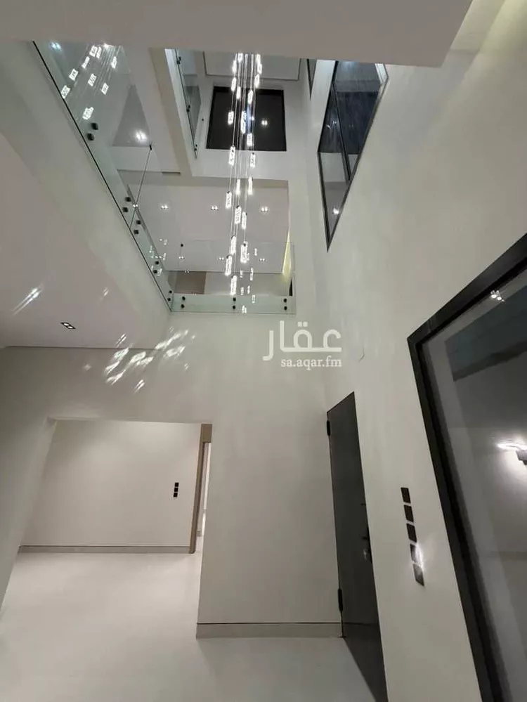فيلا للبيع في شارع خليج تونس, حي المعيزيلة, مدينة الرياض, منطقة الرياض صورة 2