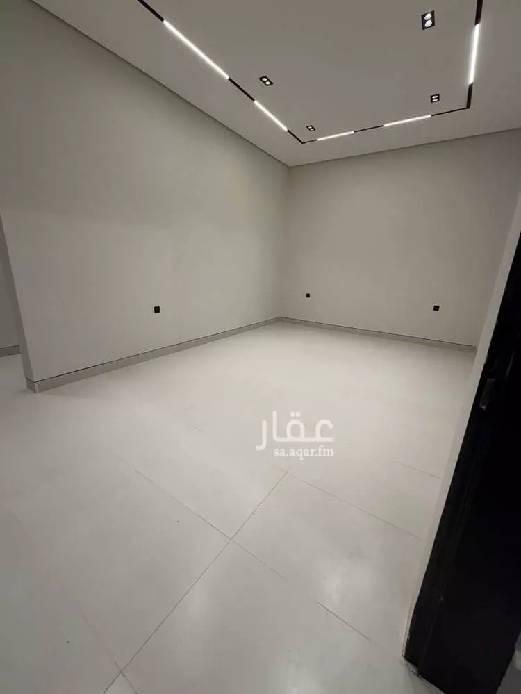 فيلا للبيع في شارع خليج تونس, حي المعيزيلة, مدينة الرياض, منطقة الرياض 12
