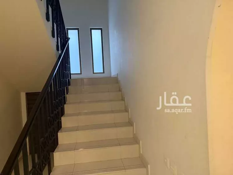 فيلا للبيع في شارع طريق النهضة, حي جلمودة, مدينة مدينه الجبيل الصناعيه, المنطقة الشرقية صورة 2