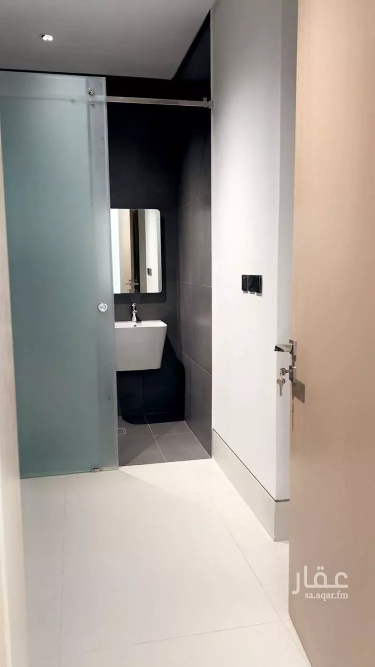 شقة للإيجار في شارع الالمعي, حي البندرية, مدينة الخبر, المنطقة الشرقية صورة 5