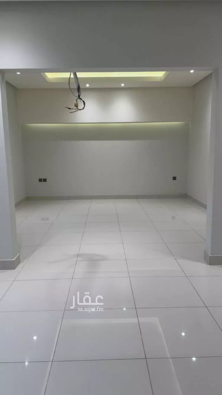 شقة للبيع في شارع الوجيد, حي هجر, مدينة الدمام, المنطقة الشرقية 7