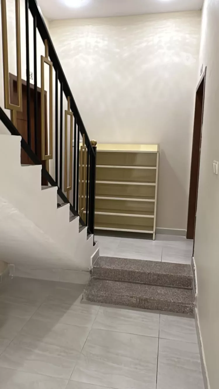 Building for Rent in Dammam Al Adamah 6