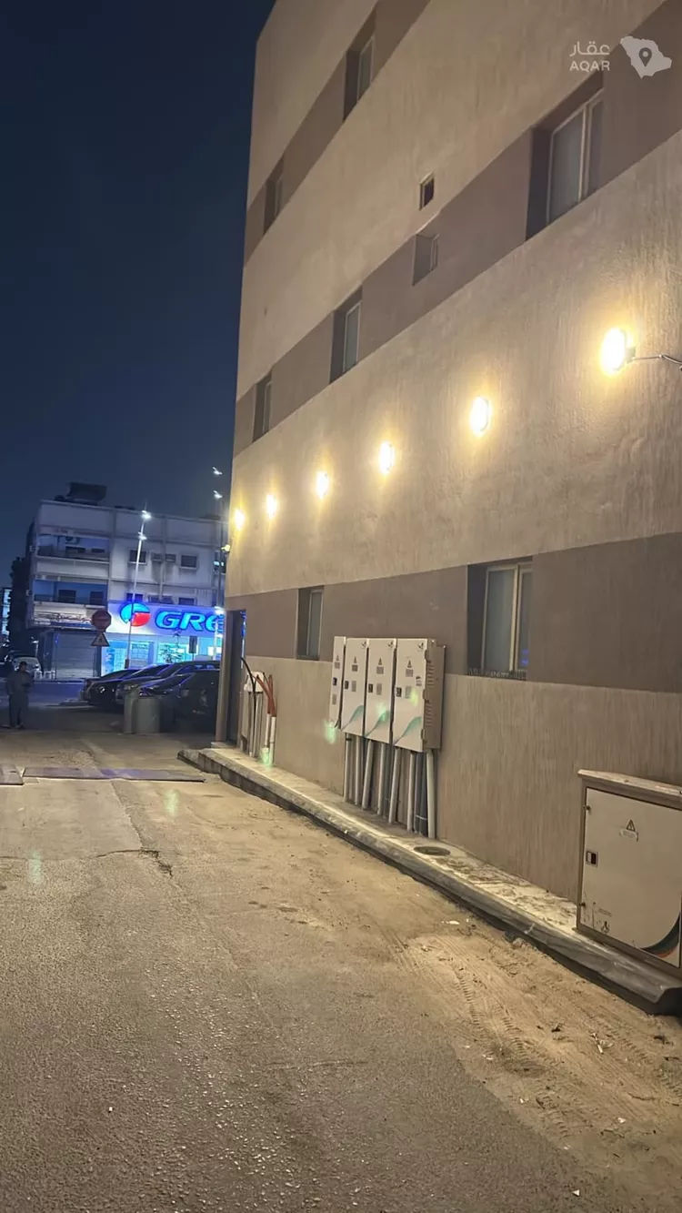 Building for Rent in Dammam Al Adamah
