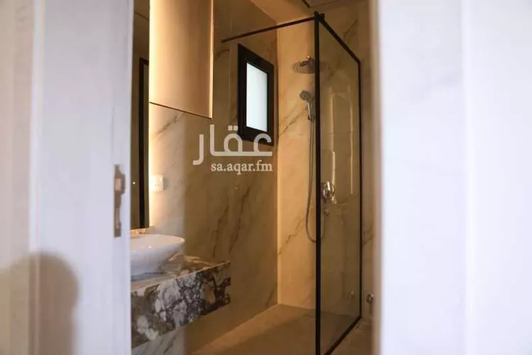 فيلا للبيع في شارع فرع طريق الملك سعود, حي الفنار, مدينة جدة, منطقة مكة المكرمة صورة 4