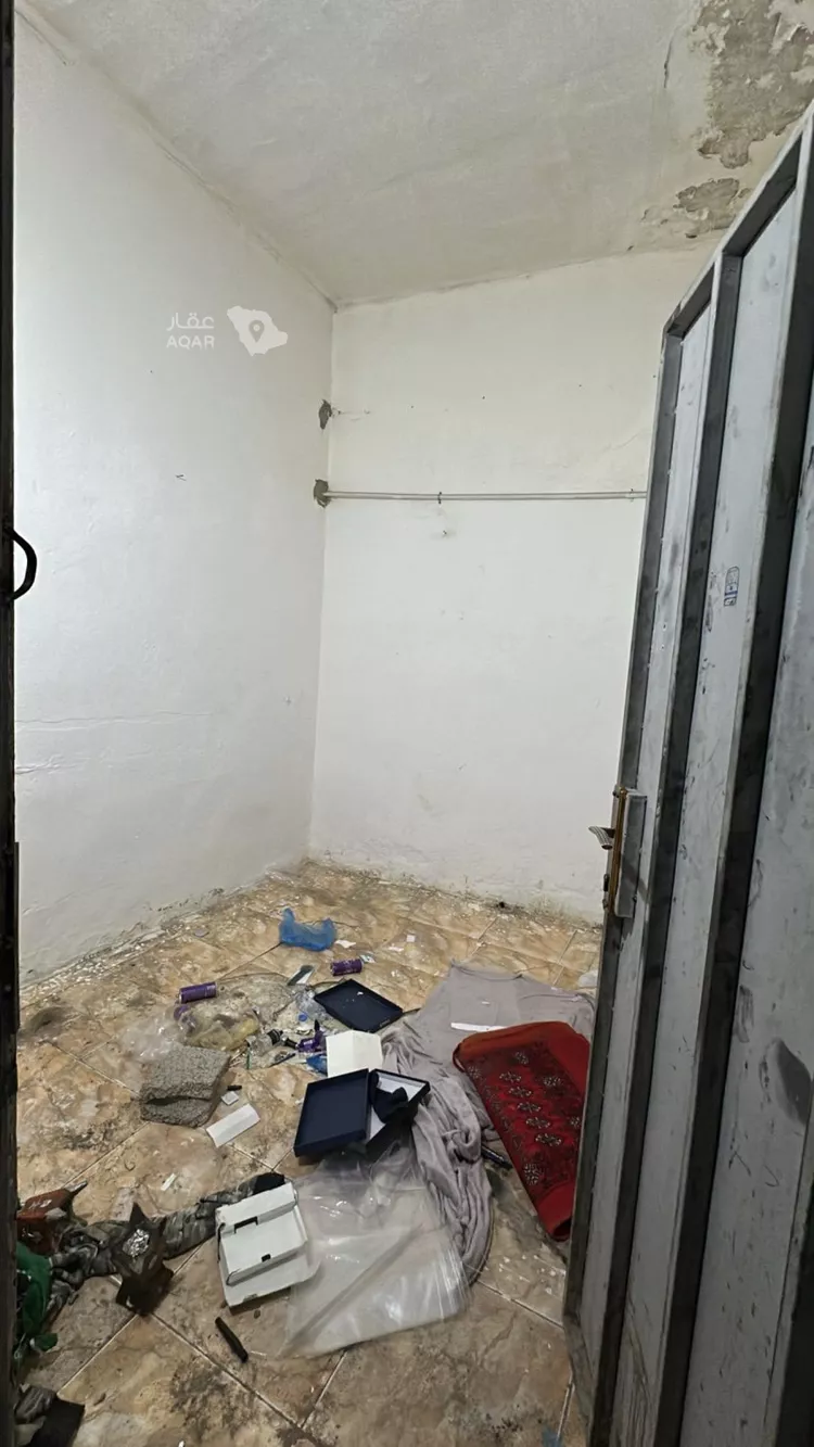 عمارة للإيجار في شارع أبي الثناء الحراني, حي العود, مدينة الرياض, منطقة الرياض صورة 4