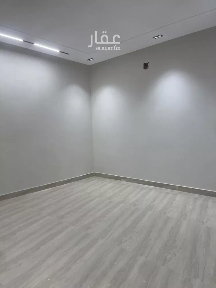 Floor for Rent in Riyadh Badr