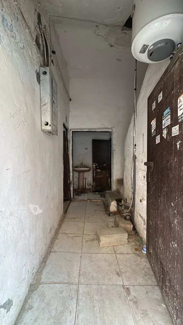 فيلا للإيجار في شارع أبي الثناء الحراني, حي العود, مدينة الرياض, منطقة الرياض 7