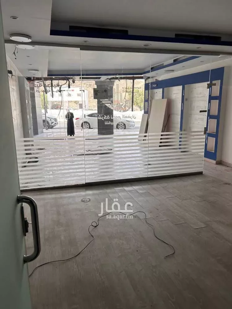 محل للإيجار في شارع الملك عبدالله بن عبدالعزيز, حي الفتح, مدينة المدينة المنورة, منطقة المدينة المنورة صورة 5