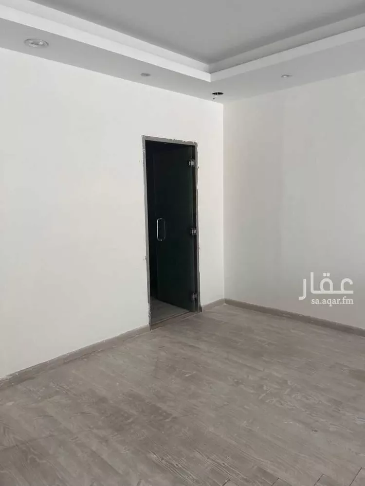 Commercial Office for Rent in Medina Al Fath صورة 5