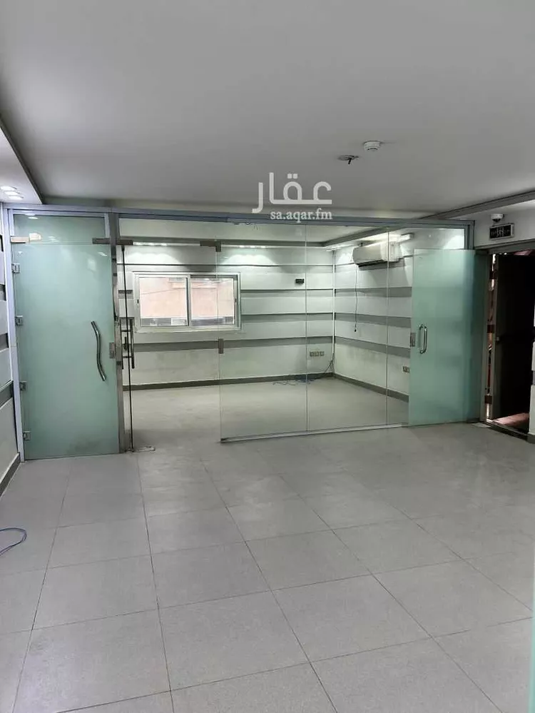 مكتب تجاري للإيجار في شارع الملك عبدالله بن عبدالعزيز, حي الفتح, مدينة المدينة المنورة, منطقة المدينة المنورة صورة 3