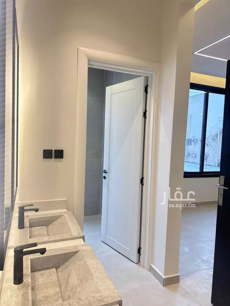 دور للبيع في شارع الخزيم, حي الفيحاء, مدينة الرياض, منطقة الرياض صورة 3