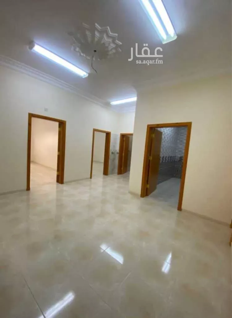 شقة للإيجار في شارع بالحكم, حي المصائف, مدينة المندق, منطقة الباحة