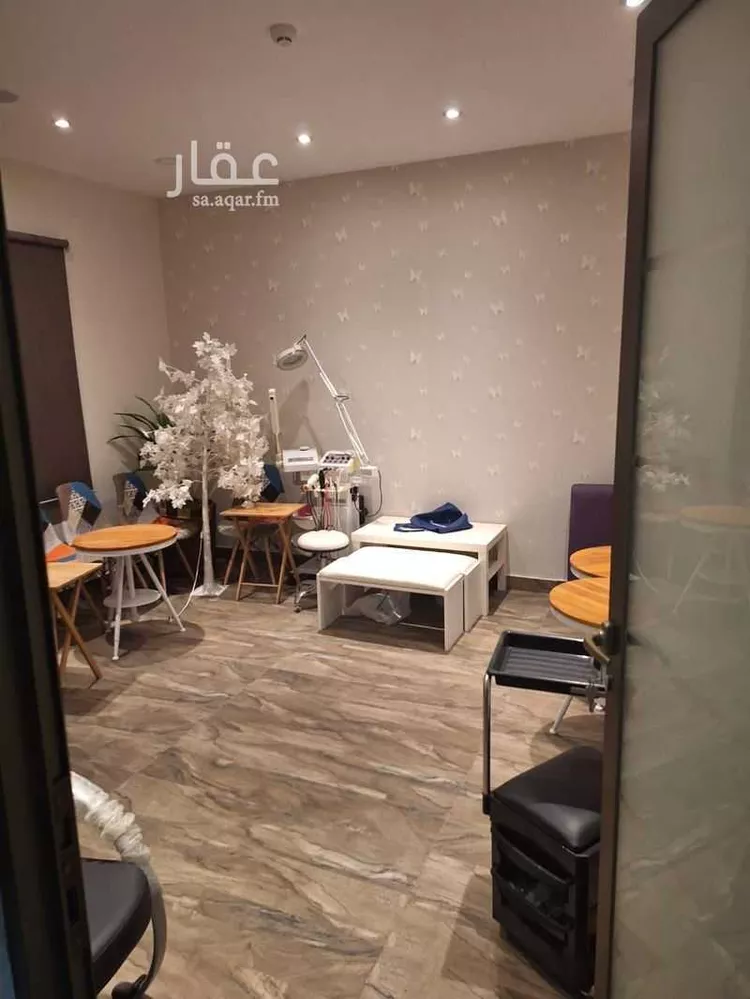 Building for Sale in Saihat At Tif صورة 3