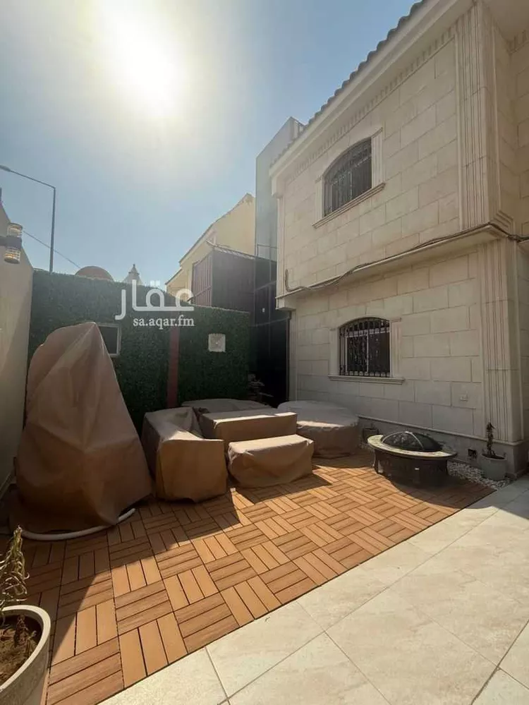 فيلا للبيع في شارع السفراء, حي الإزدهار, مدينة الرياض, منطقة الرياض صورة 2