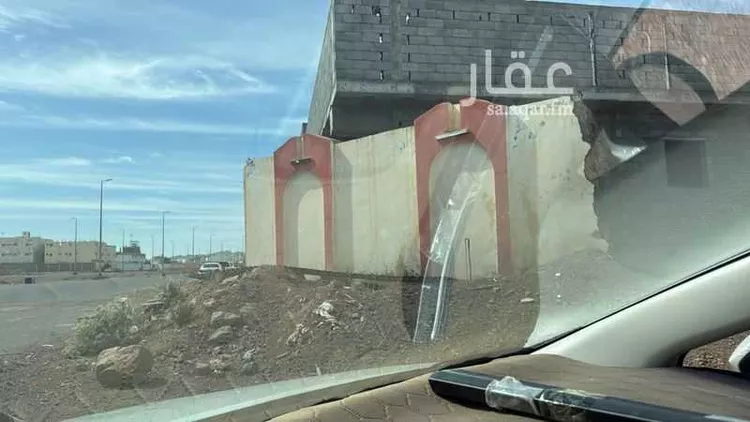 عمارة للبيع في شارع ساحات ، حي ورقان ، المدينة المنورة ، منطقة المدينة المنورة صورة 4