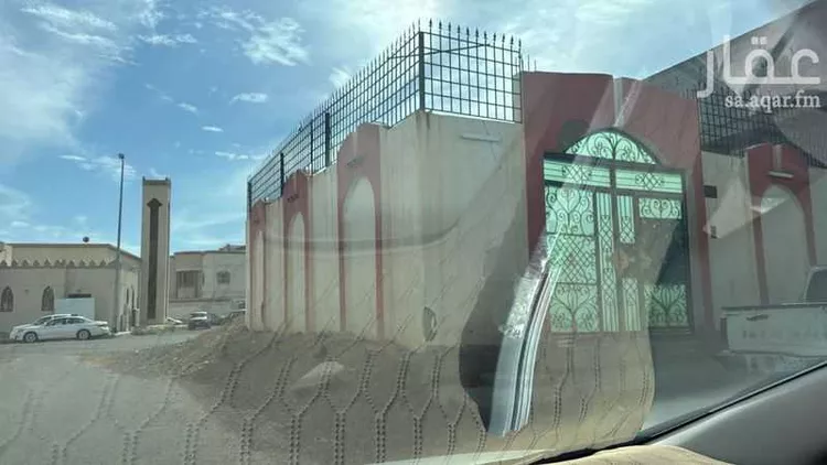 عمارة للبيع في شارع ساحات ، حي ورقان ، المدينة المنورة ، منطقة المدينة المنورة صورة 3