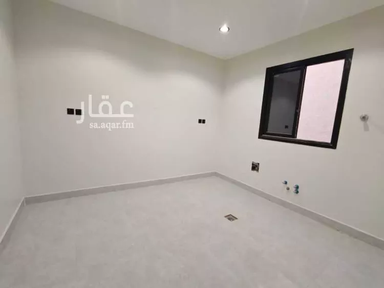 دور للبيع في شارع إبراهيم بن حسين, حي الرمال, مدينة الرياض, منطقة الرياض صورة 4