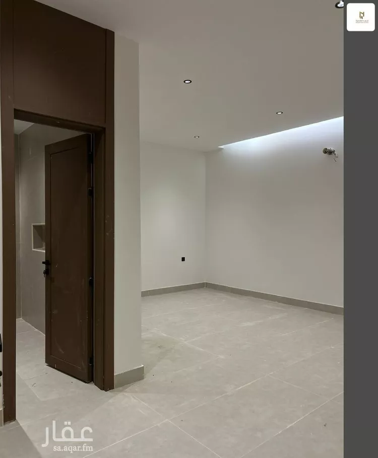 شقة للبيع في شارع ابو عبيدة عامر بن الجراح, حي الشعلة, مدينة الدمام, المنطقة الشرقية 8