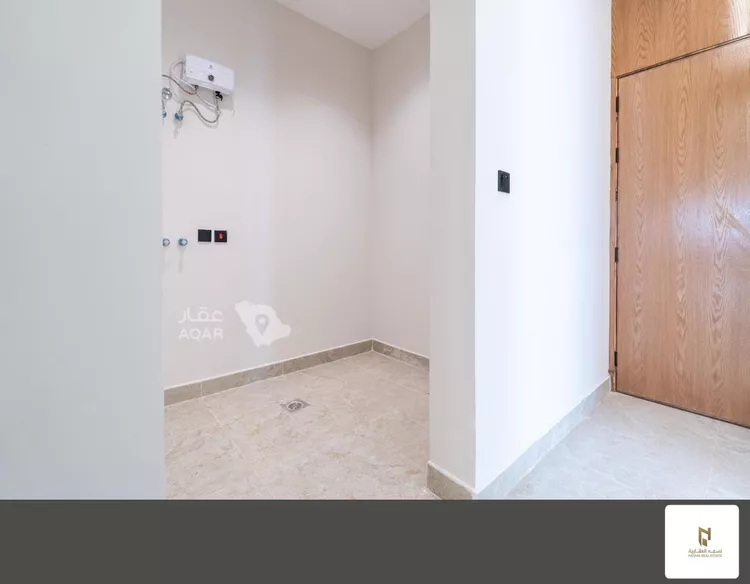 شقة للبيع في شارع الظهران الجبيل السريع, حي الروضة, مدينة الدمام, المنطقة الشرقية 12