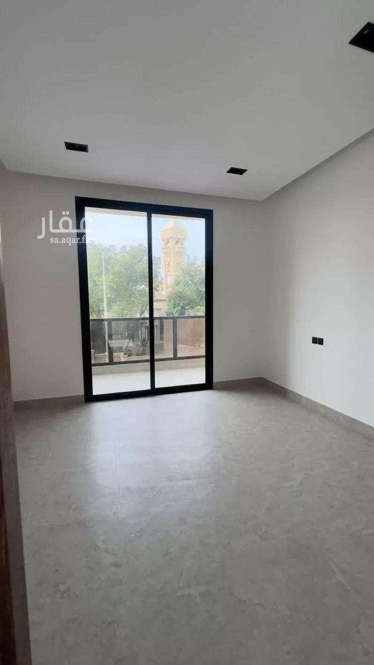 شقة للبيع في شارع الامير مشعل ابن عبدالعزيز, حي الأمير محمد بن سعود, مدينة الدمام, المنطقة الشرقية صورة 2