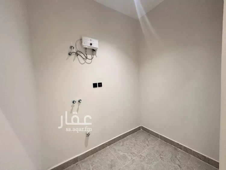 شقة للبيع في شارع شارع 11, حي الروضة, مدينة الدمام, المنطقة الشرقية صورة 4