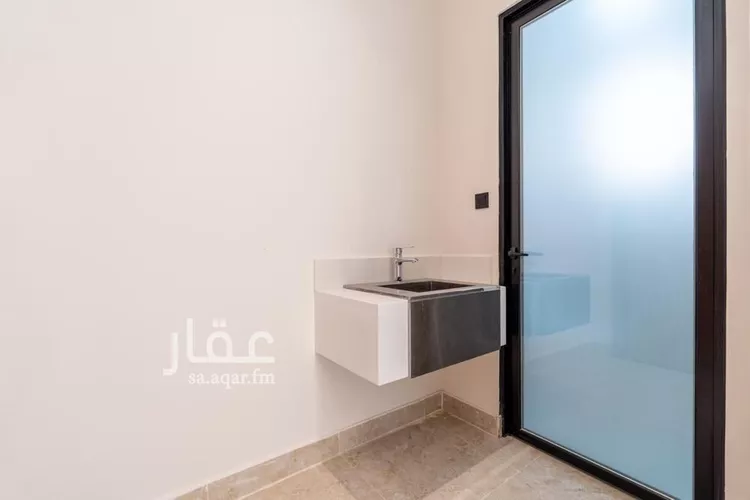 شقة للبيع في شارع النسيم, حي الروضة, مدينة الدمام, المنطقة الشرقية 10