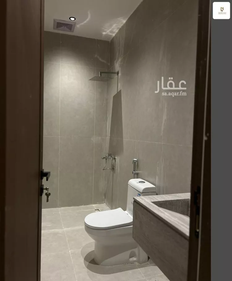 شقة للبيع في شارع العروبة, حي الشعلة, مدينة الدمام, المنطقة الشرقية 6