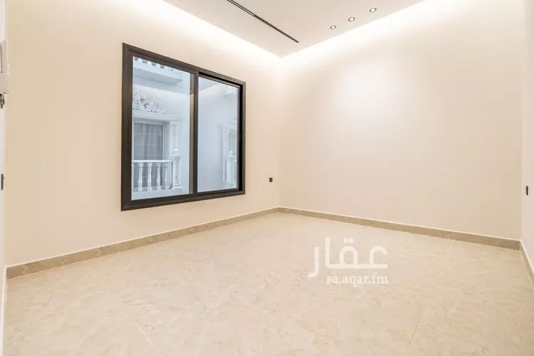 شقة للبيع في شارع ابن ماجد, حي الروضة, مدينة الدمام, المنطقة الشرقية