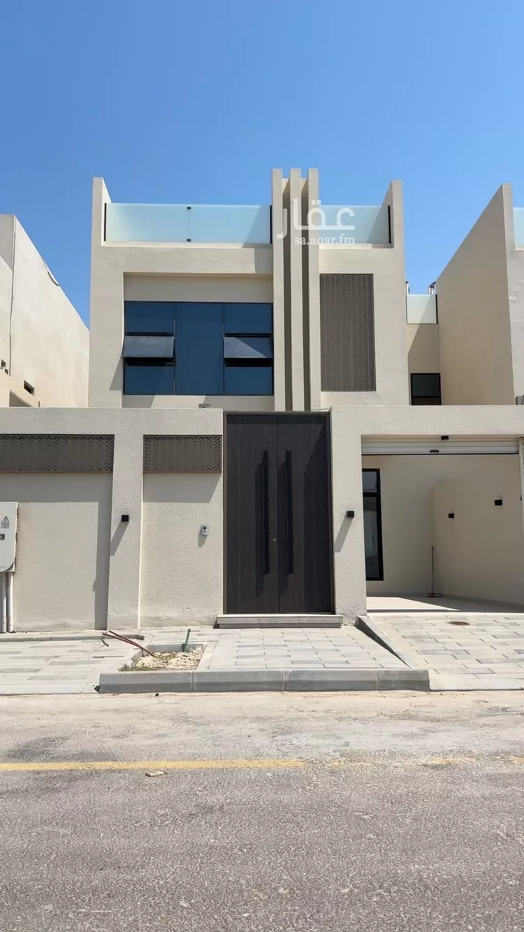 فيلا للبيع في شارع الأنوار, حي السيف, مدينة الدمام, المنطقة الشرقية