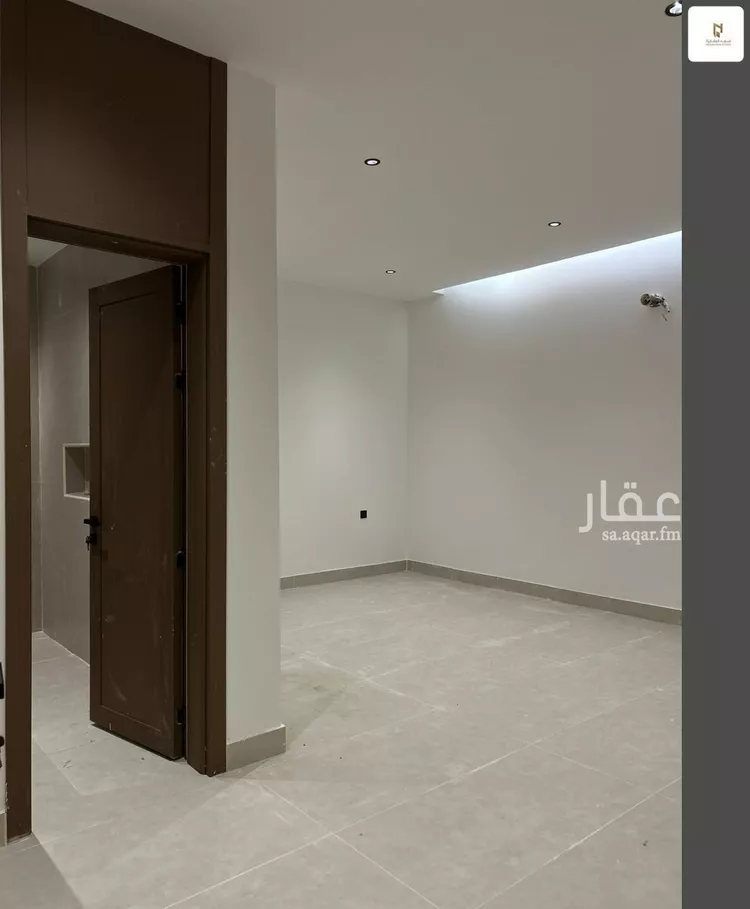شقة للبيع في شارع ابو عبيدة عامر بن الجراح, حي الشعلة, مدينة الدمام, المنطقة الشرقية 6