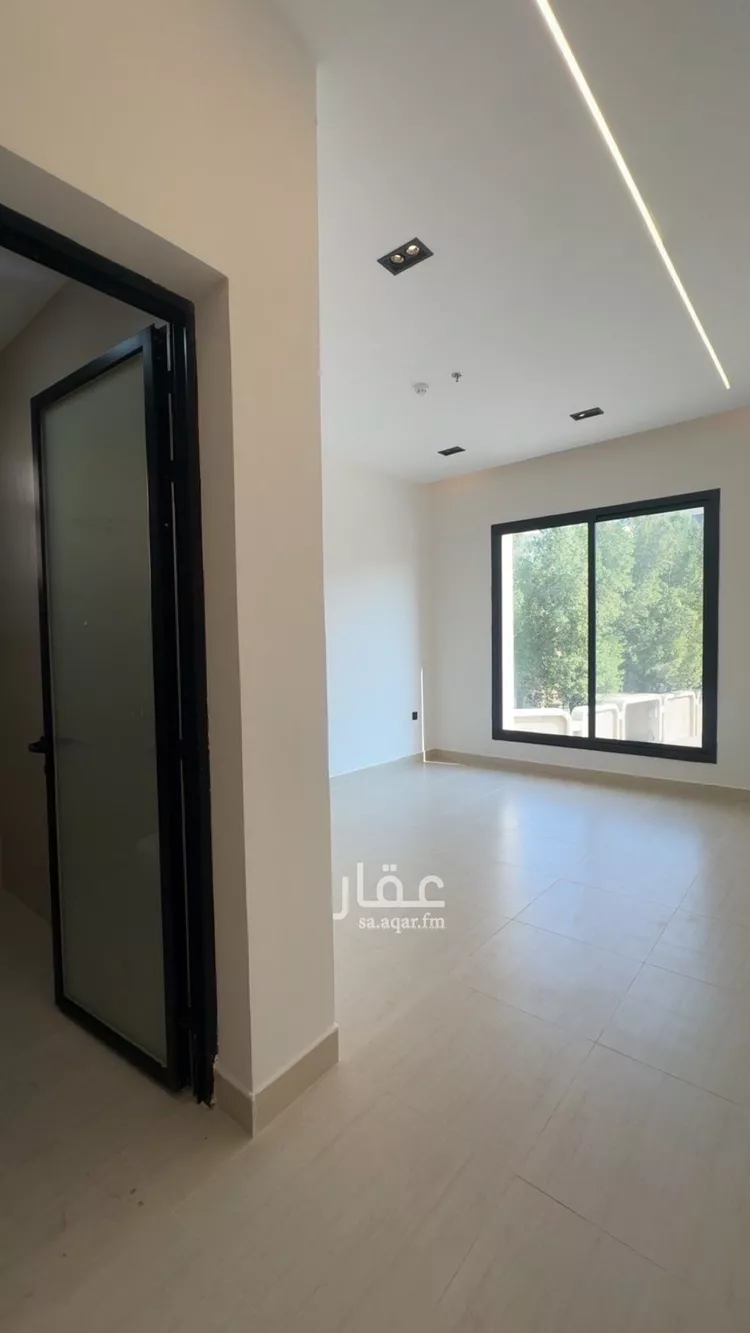 عمارة للإيجار في شارع العام, حي الأمير محمد بن سعود, مدينة الدمام, المنطقة الشرقية صورة 2