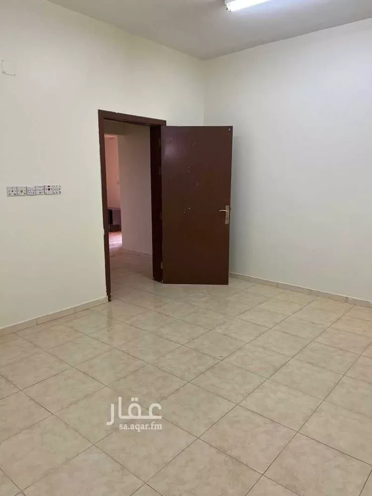 شقة للإيجار في شارع عبدالله بن معمر, حي أم الحمام الغربي, مدينة الرياض, منطقة الرياض
