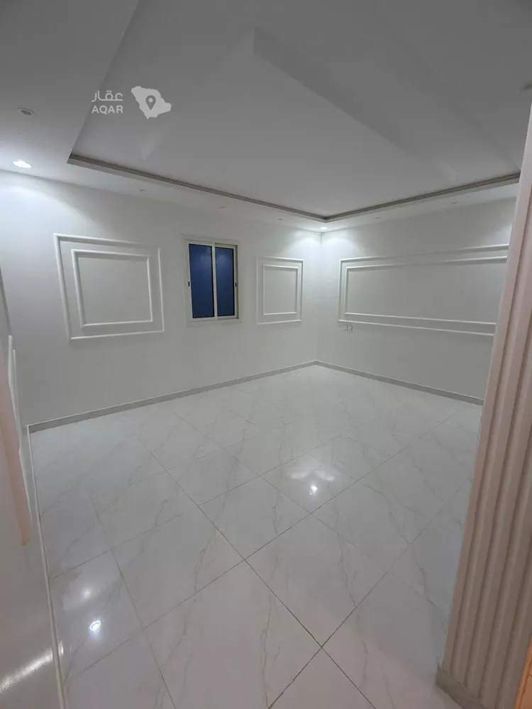 Floor for Rent in Riyadh Uhud 12