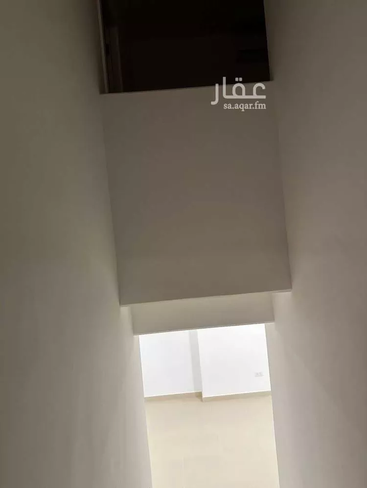 فيلا للبيع في شارع رقم 1080 ، حي مطار الملك خالد الدولي ، الرياض ، منطقة الرياض صورة 5