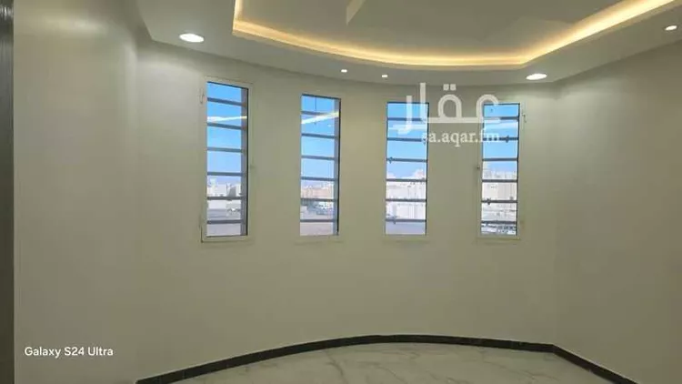 فيلا للبيع في شارع الجدي ، حي اليرموك ، الرياض ، منطقة الرياض صورة 4