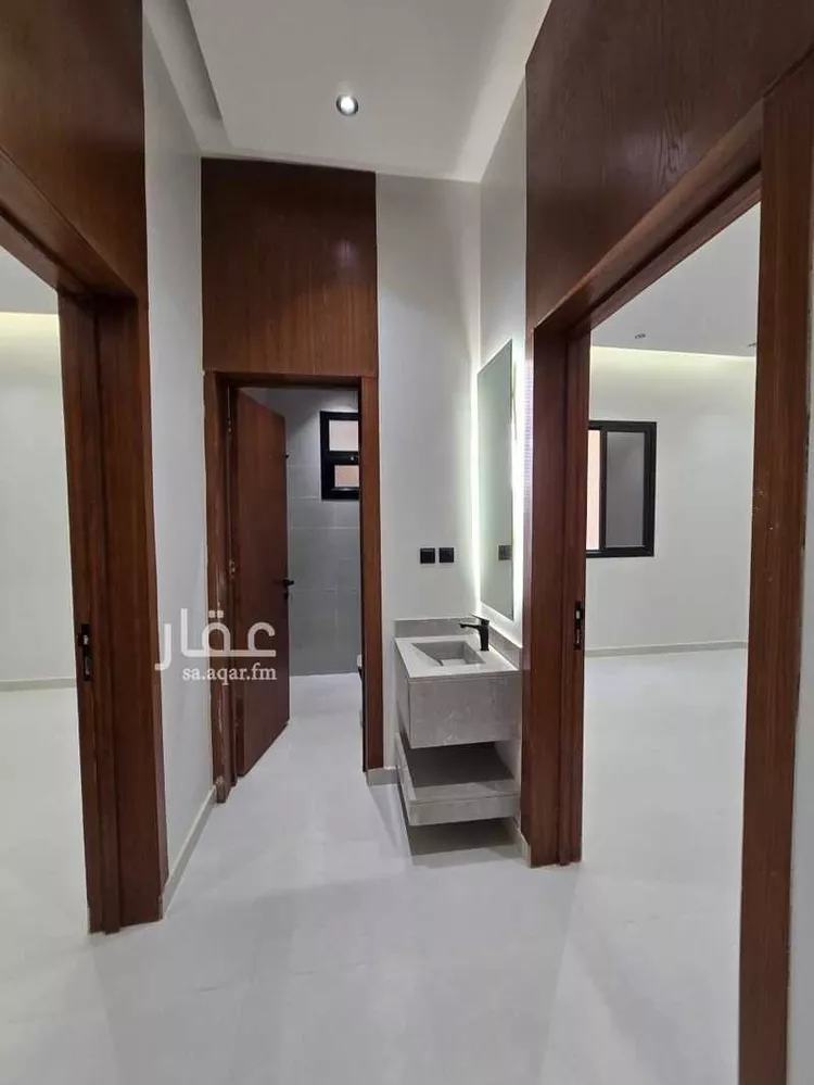 دور للبيع في شارع شقراء ، حي الجنادرية ، الرياض ، منطقة الرياض صورة 3