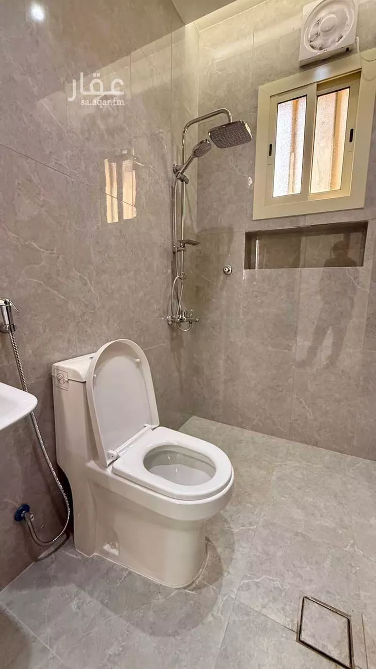 شقة للإيجار في شارع راشد بن جريس ، حي الصالحية ، جدة ، جدة صورة 2