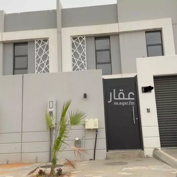 فيلا للبيع في شارع أحمد الزمزمي ، حي مطار الملك خالد الدولي ، الرياض ، منطقة الرياض