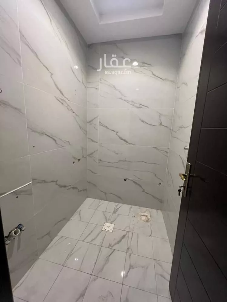 شقة للإيجار في شارع مالك بن الحارث, حي البوادي, مدينة جدة, منطقة مكة المكرمة صورة 3