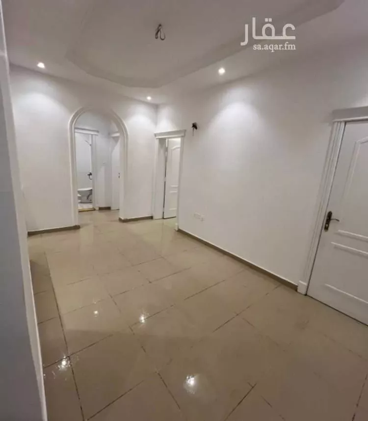 شقة للإيجار في شارع فضيلة الشيخ كمال الدين أفندي, حي مريخ, مدينة جدة, منطقة مكة المكرمة صورة 2