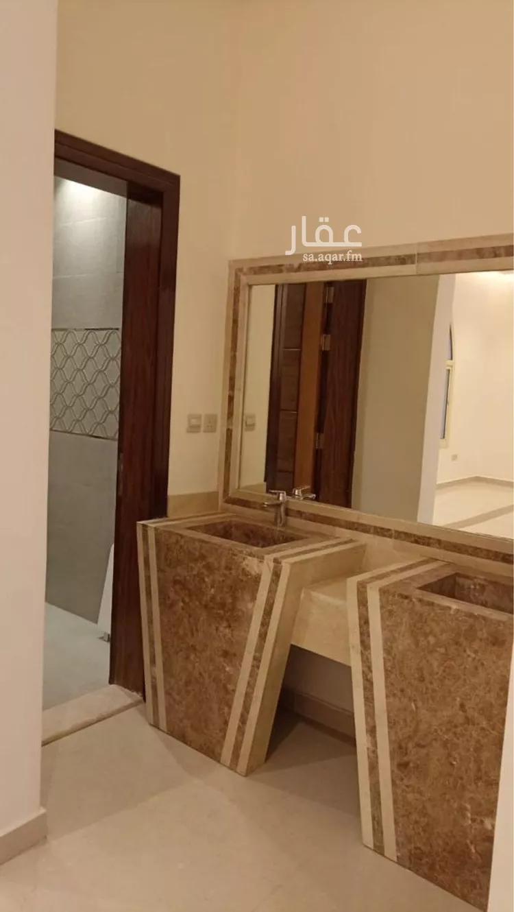 فيلا للإيجار في شارع الحميداني, حي القيروان, مدينة الرياض, منطقة الرياض صورة 5